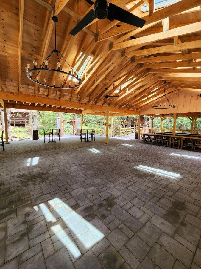 Magnolia Streamside Resort 카나덴시스 외부 사진