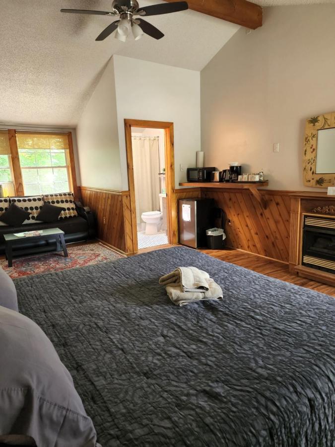 Magnolia Streamside Resort 카나덴시스 외부 사진