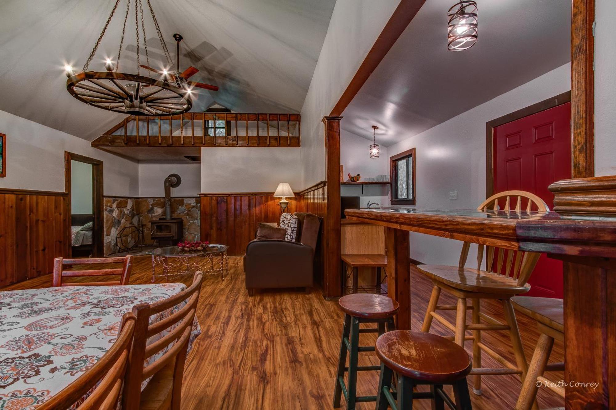 Magnolia Streamside Resort 카나덴시스 객실 사진